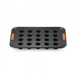 Le Creuset Moule a 20 mini-canneles - Image 2